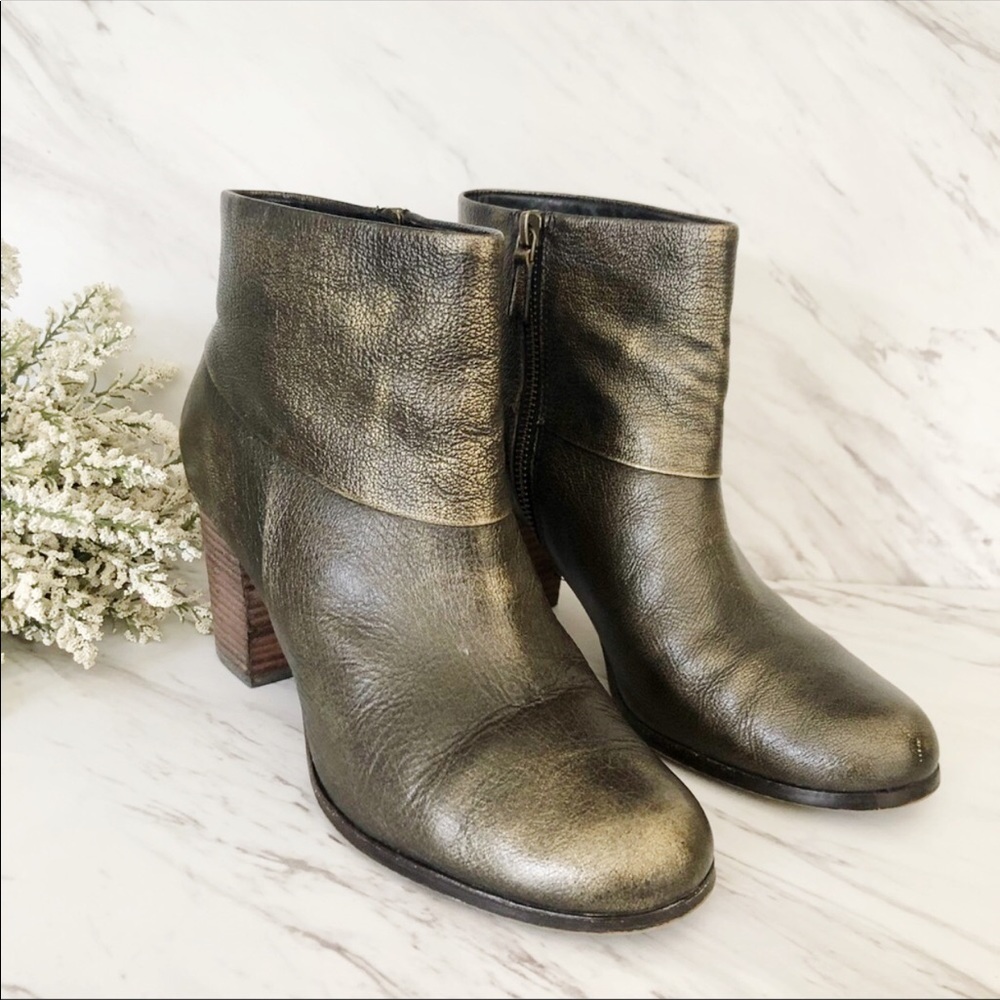 Cole Haan metallic Nike air booties block heel gold and black size 9